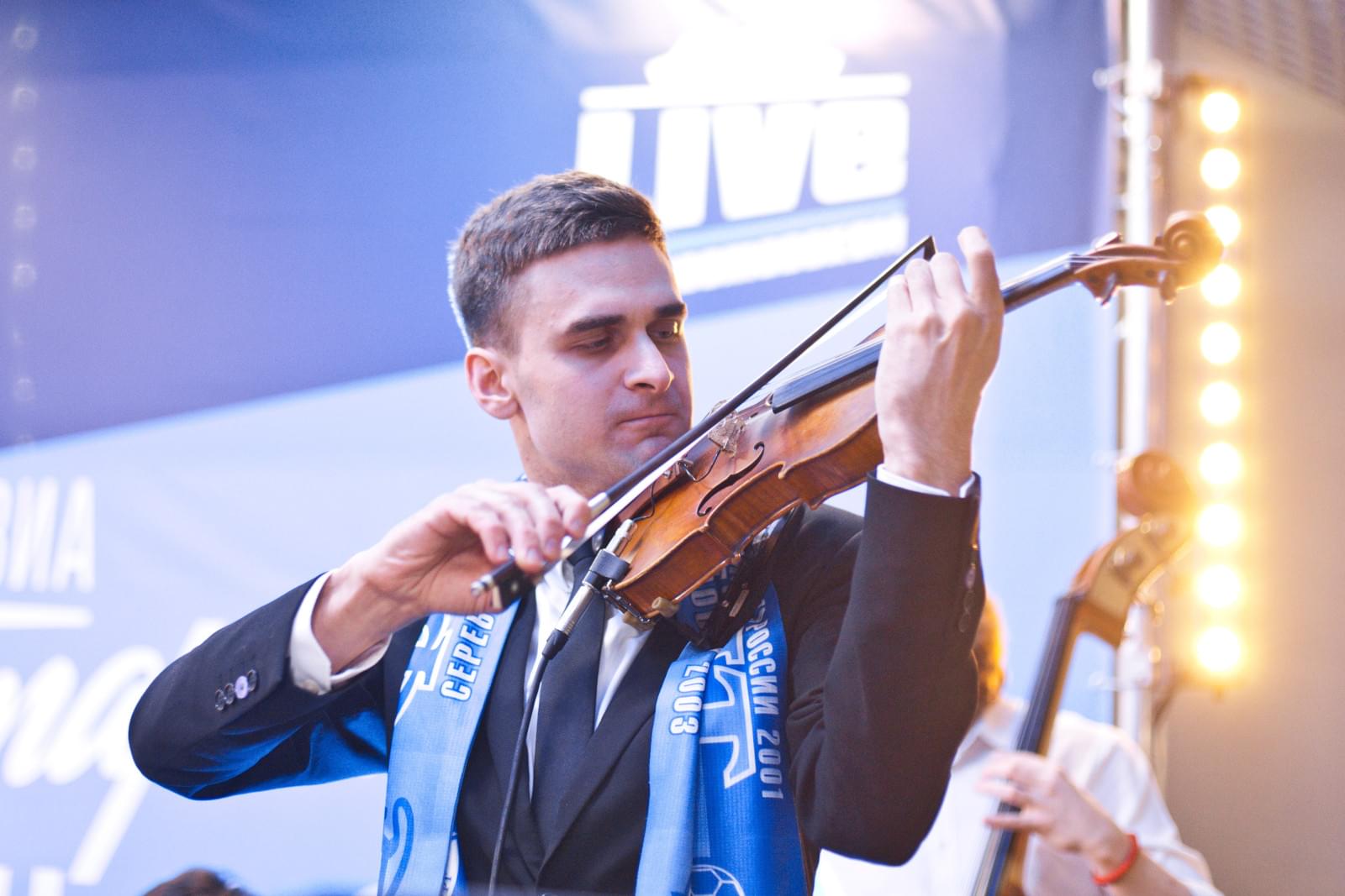 «Live на Крестовском»: выступление ВИА «Пролетарское танго»