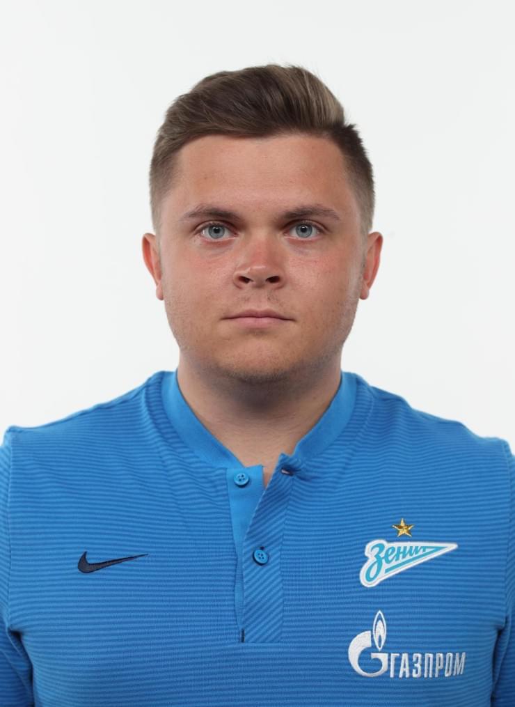 Фотосессия тренерского штаба и персонала ФК «Зенит» сезона 2017/2018