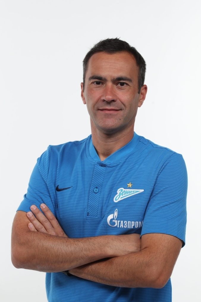 Фотосессия тренерского штаба и персонала ФК «Зенит» сезона 2017/2018