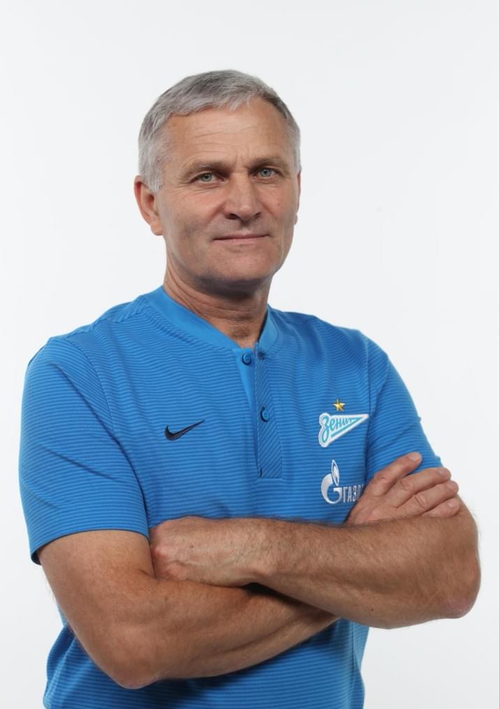 Фотосессия тренерского штаба и персонала ФК «Зенит» сезона 2017/2018