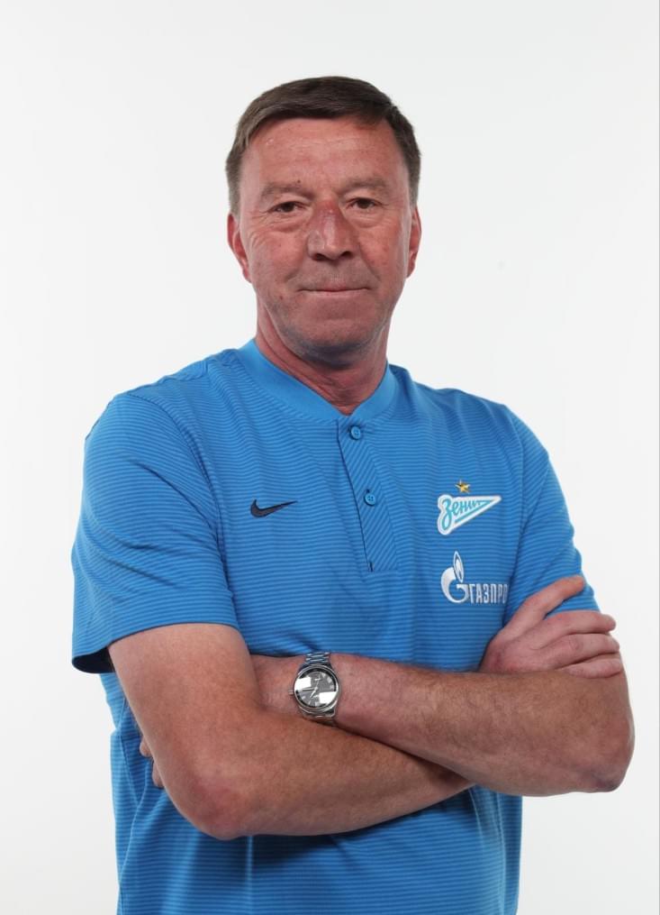 Фотосессия тренерского штаба и персонала ФК «Зенит» сезона 2017/2018