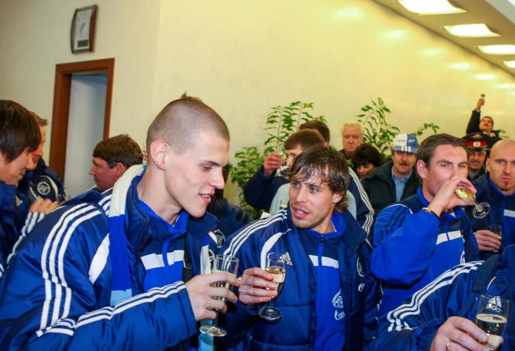 Празднование чемпионства «Зенита» на стадионе «Петровский»