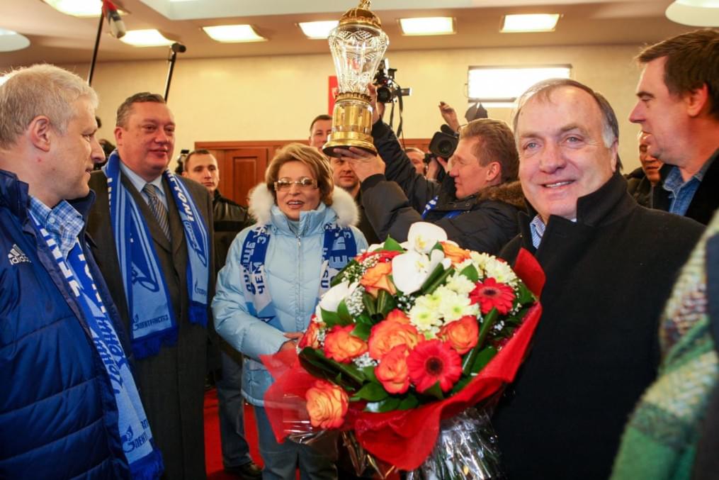 Празднование чемпионства «Зенита» на стадионе «Петровский»