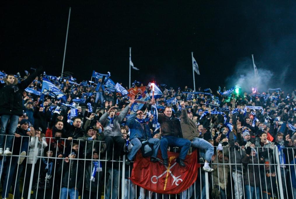 Празднование чемпионства «Зенита» на стадионе «Петровский»