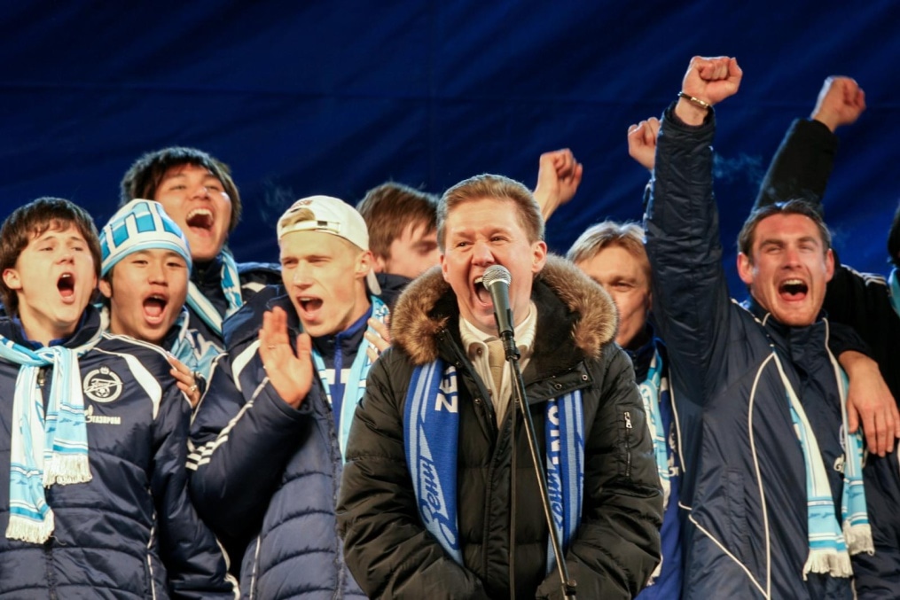 Празднование чемпионства «Зенита» на стадионе «Петровский»