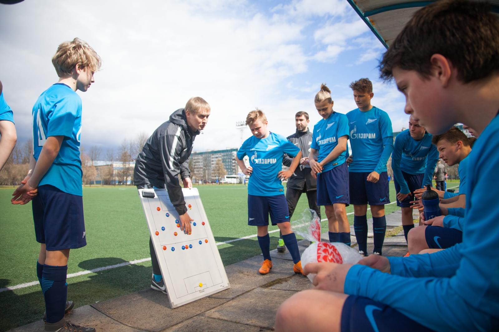 Турнир памяти Владимира Казаченка: первый день
