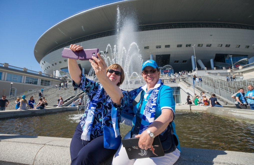 Фан-променад на матче «Зенит» — СКА-Хабаровск
