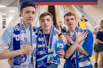 Фан-променад на матче «Зенит» — СКА-Хабаровск