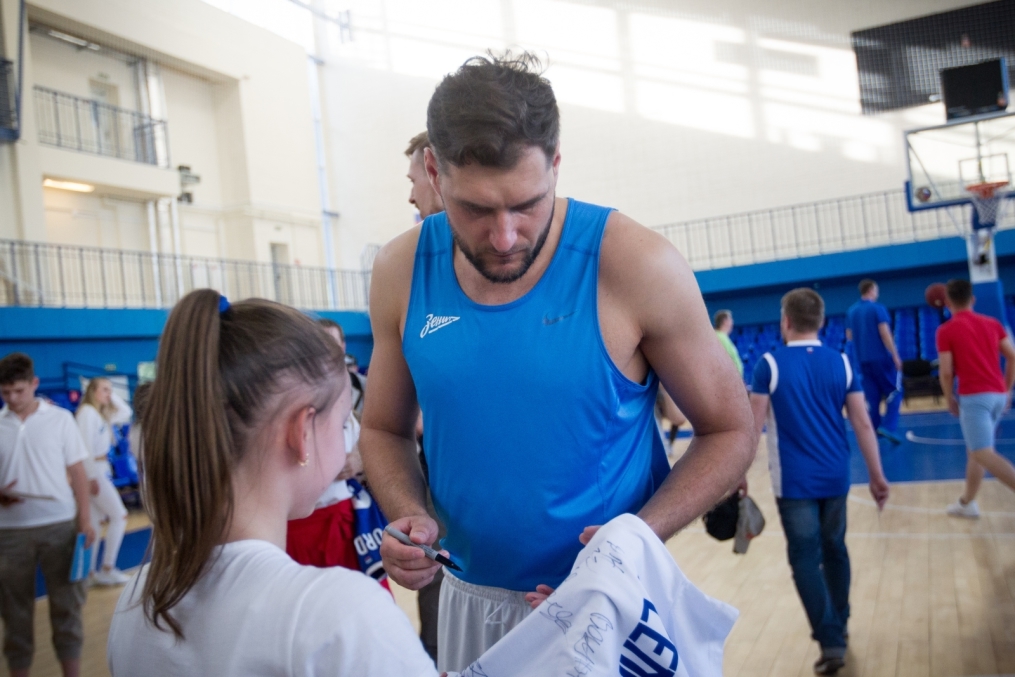 Открытая тренировка БК «Зенит»