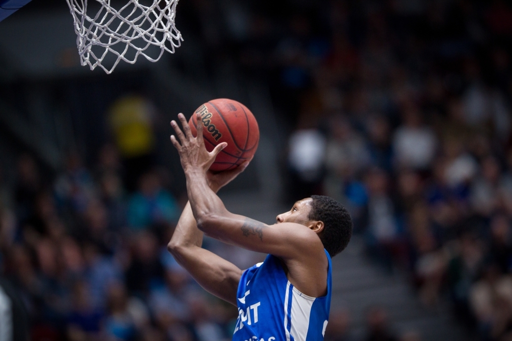 Единая Лига ВТБ 2017/2018, 1/4 финала плей-офф, «Зенит» — «Автодор»