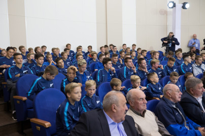 Юбилей футбольной школы «Зенита»: фоторепортаж из «Газпром»-Академии