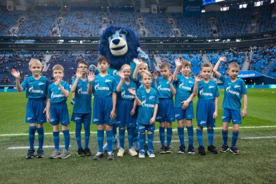 Группа поддержки «Зенит Фан» на матче «Зенит» — «Уфа»