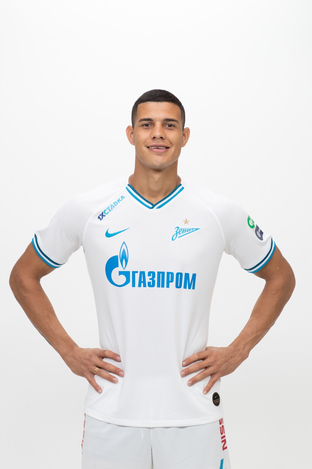 Фотосессия футболистов и тренеров основного состава ФК «Зенит» сезона 2019/20