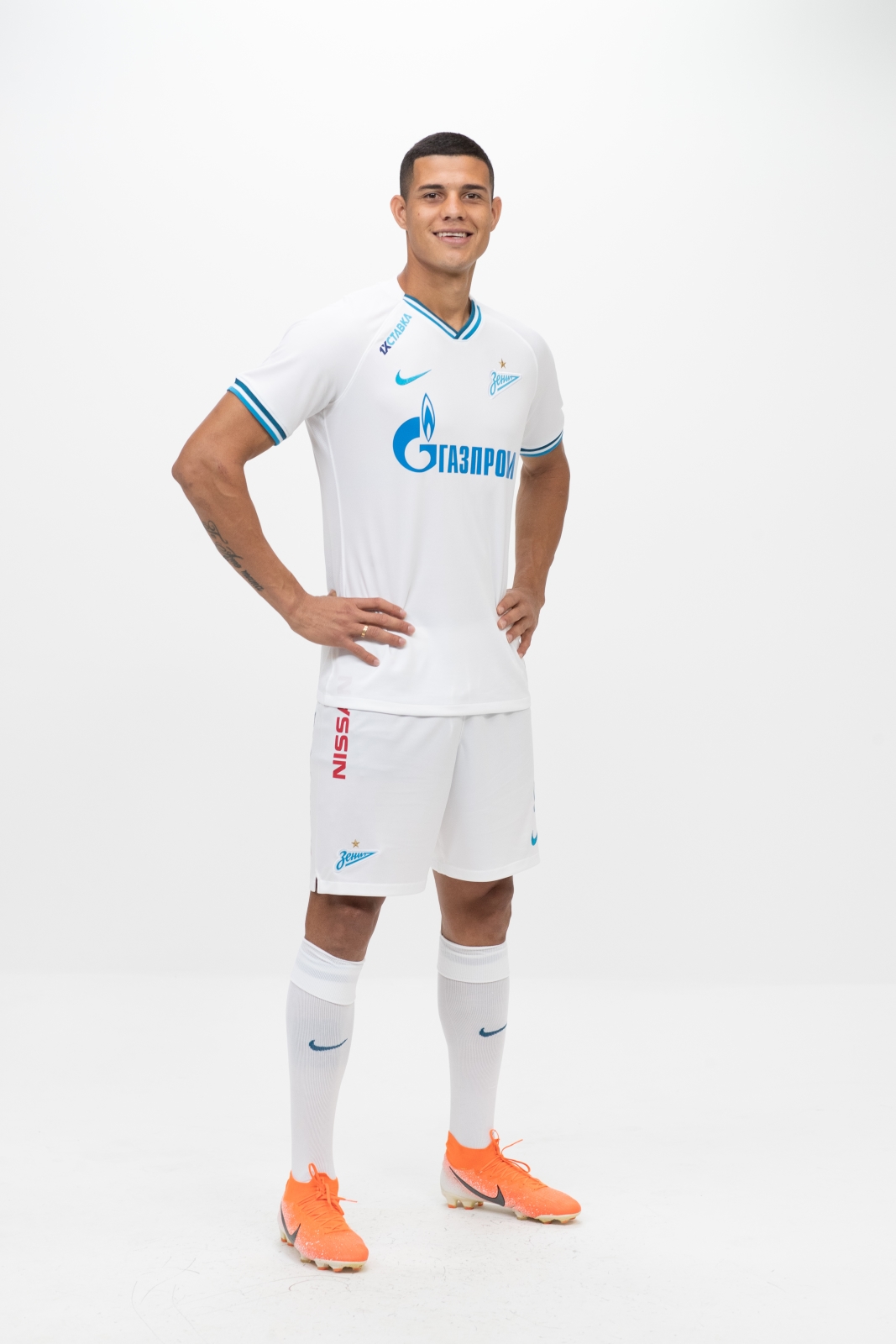 Фотосессия футболистов и тренеров основного состава ФК «Зенит» сезона 2019/20