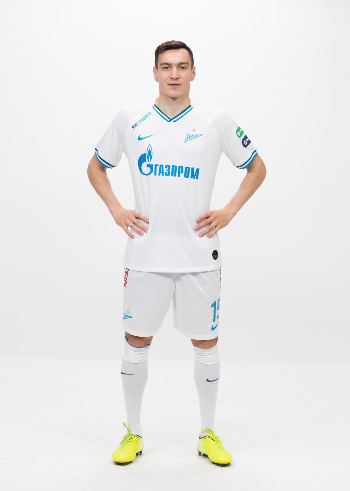 Фотосессия футболистов и тренеров основного состава ФК «Зенит» сезона 2019/20