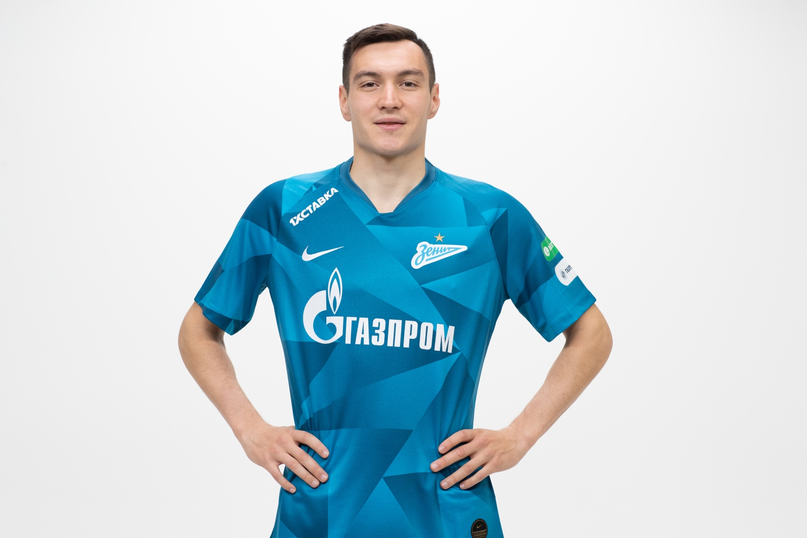 Фотосессия футболистов и тренеров основного состава ФК «Зенит» сезона 2019/20