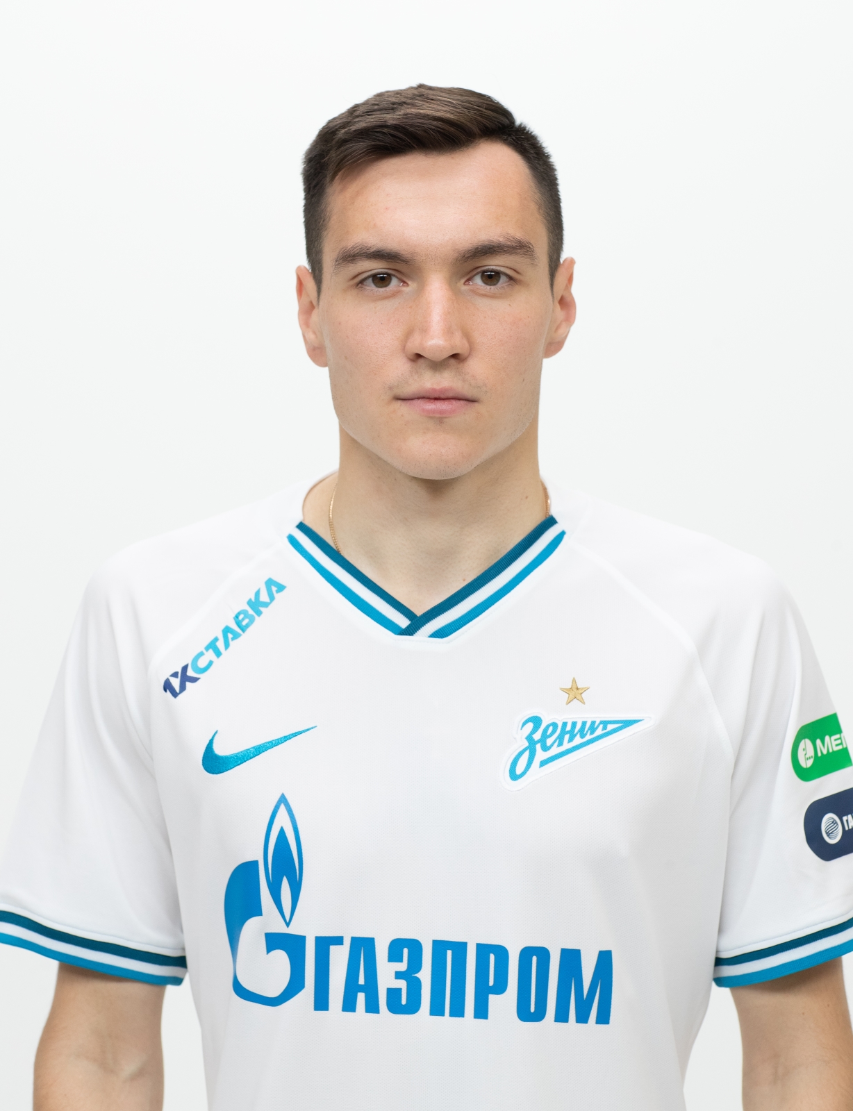 Фотосессия футболистов и тренеров основного состава ФК «Зенит» сезона 2019/20