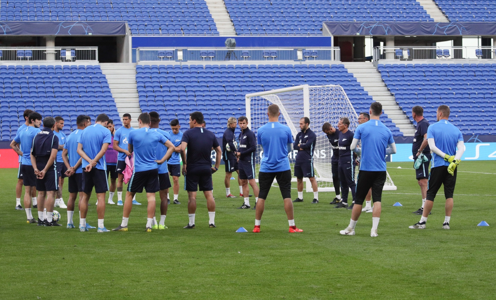 Открытая тренировка «Зенита» перед матчем с «Лионом»