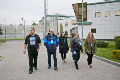 Покупатели фанпаков ФК «Зенит» посещают «Газпром» — тренировочный центр