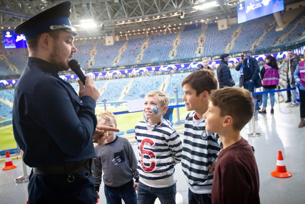 Фан-Променад на матче «Зенит»  —  «РБ Лейпциг»