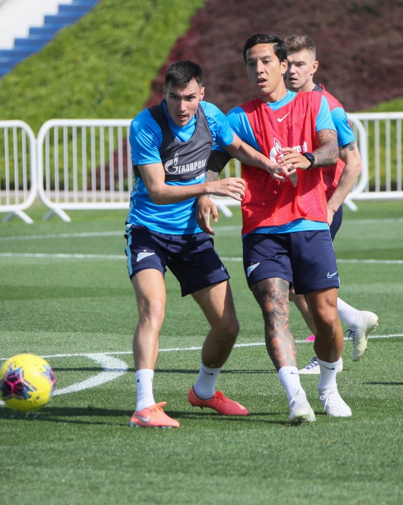 «Газпром»-тренировочные сборы в Катаре: 18 января, утренняя тренировка