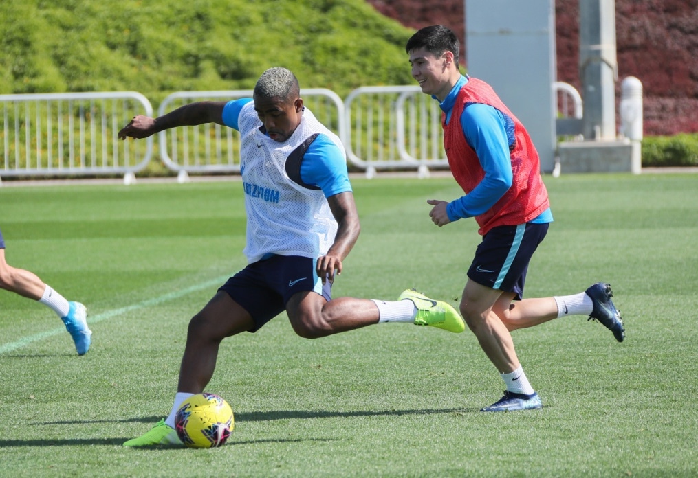 «Газпром»-тренировочные сборы в Катаре: 18 января, утренняя тренировка