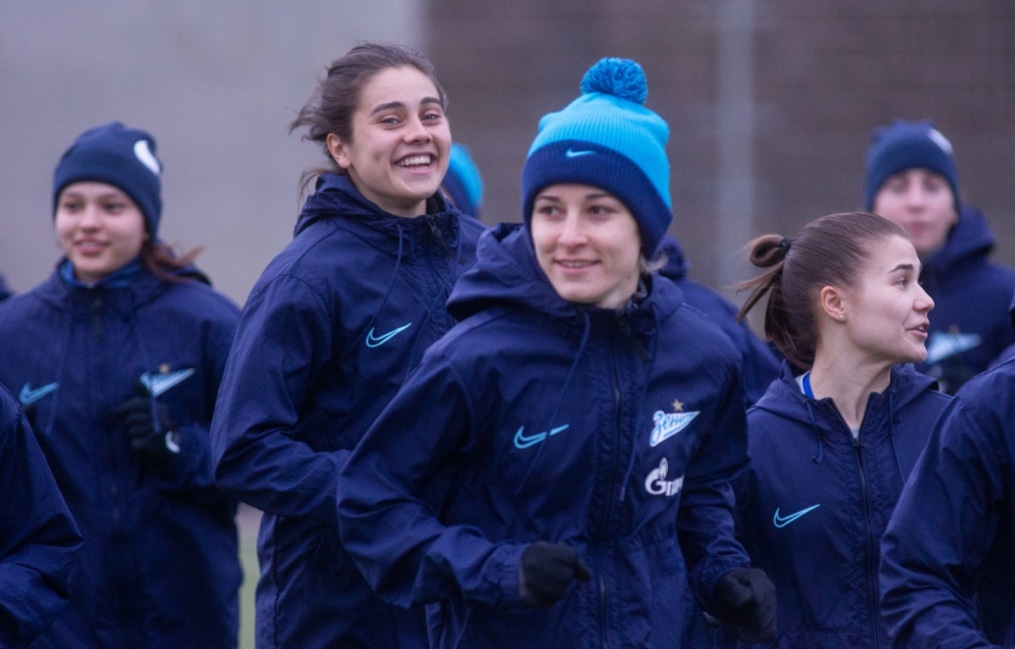 Учебно-тренировочный сбор ЖФК «Зенит»: 13 марта, вечерняя тренировка