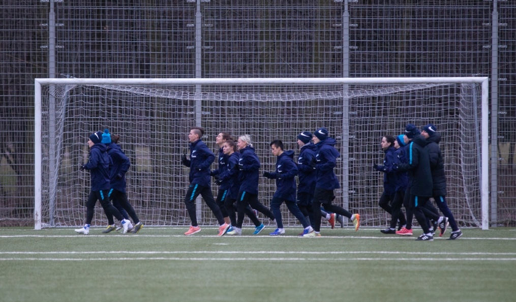 Учебно-тренировочный сбор ЖФК «Зенит»: 13 марта, вечерняя тренировка
