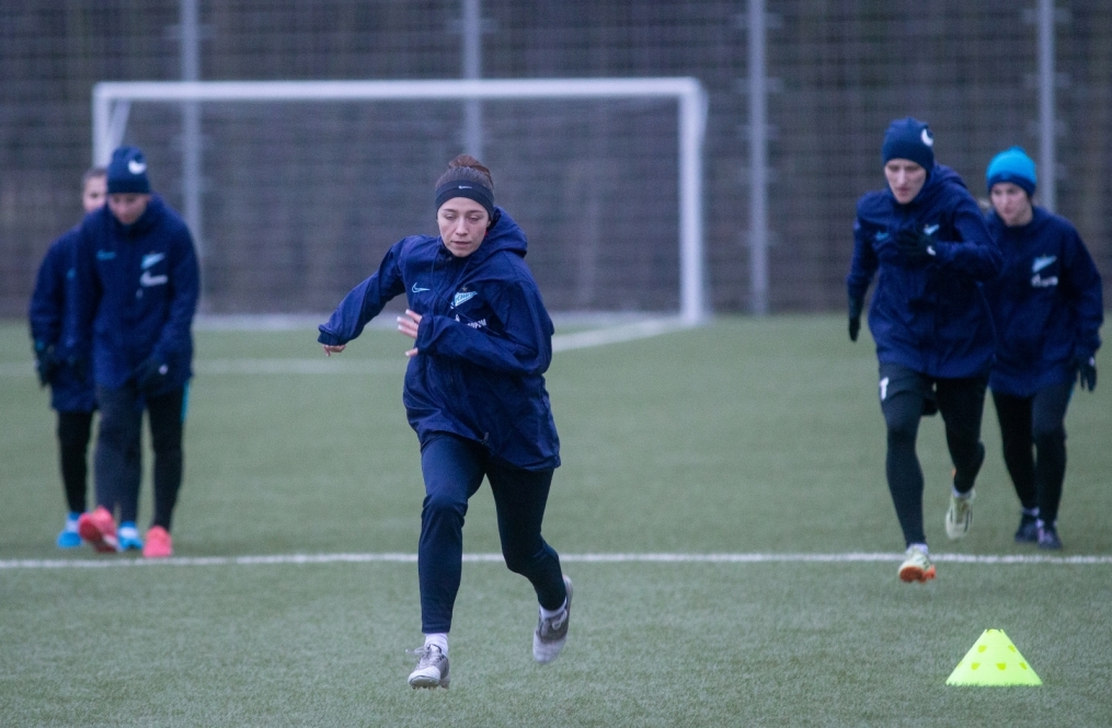 Учебно-тренировочный сбор ЖФК «Зенит»: 13 марта, вечерняя тренировка