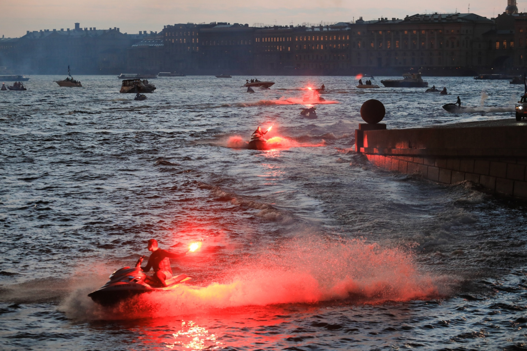 Санкт петербурга москва прямая трансляция. Стрелка Васильевского острова Зенит. Стрелка Васильевского острова Петровский фестиваль огня. Стрелка Васильевского острова 2023.