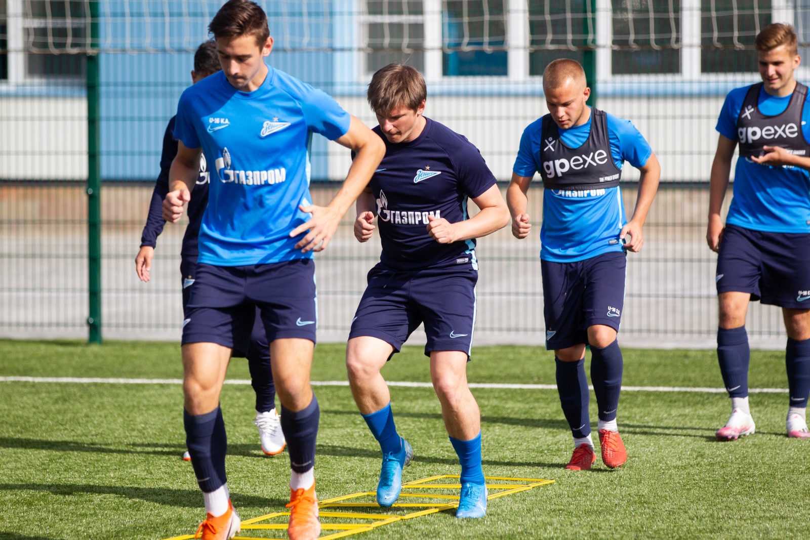 Андрей Аршавин принял участие в тренировке команды «Газпром»-Академии U-17