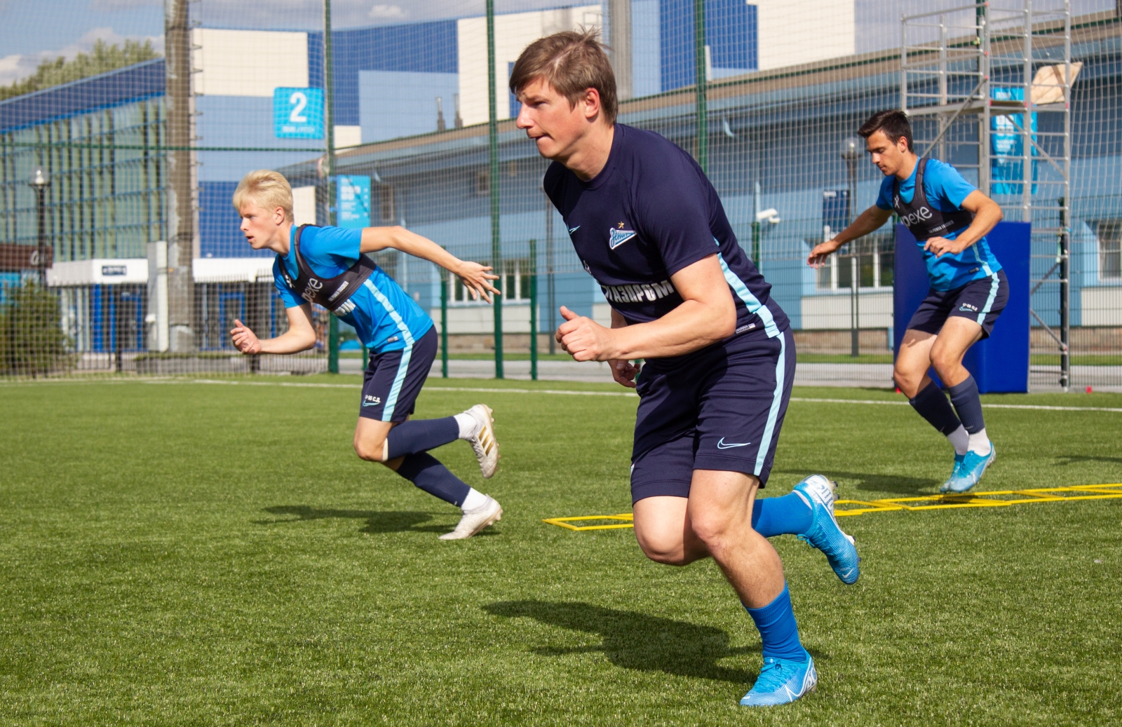 Андрей Аршавин принял участие в тренировке команды «Газпром»-Академии U-17