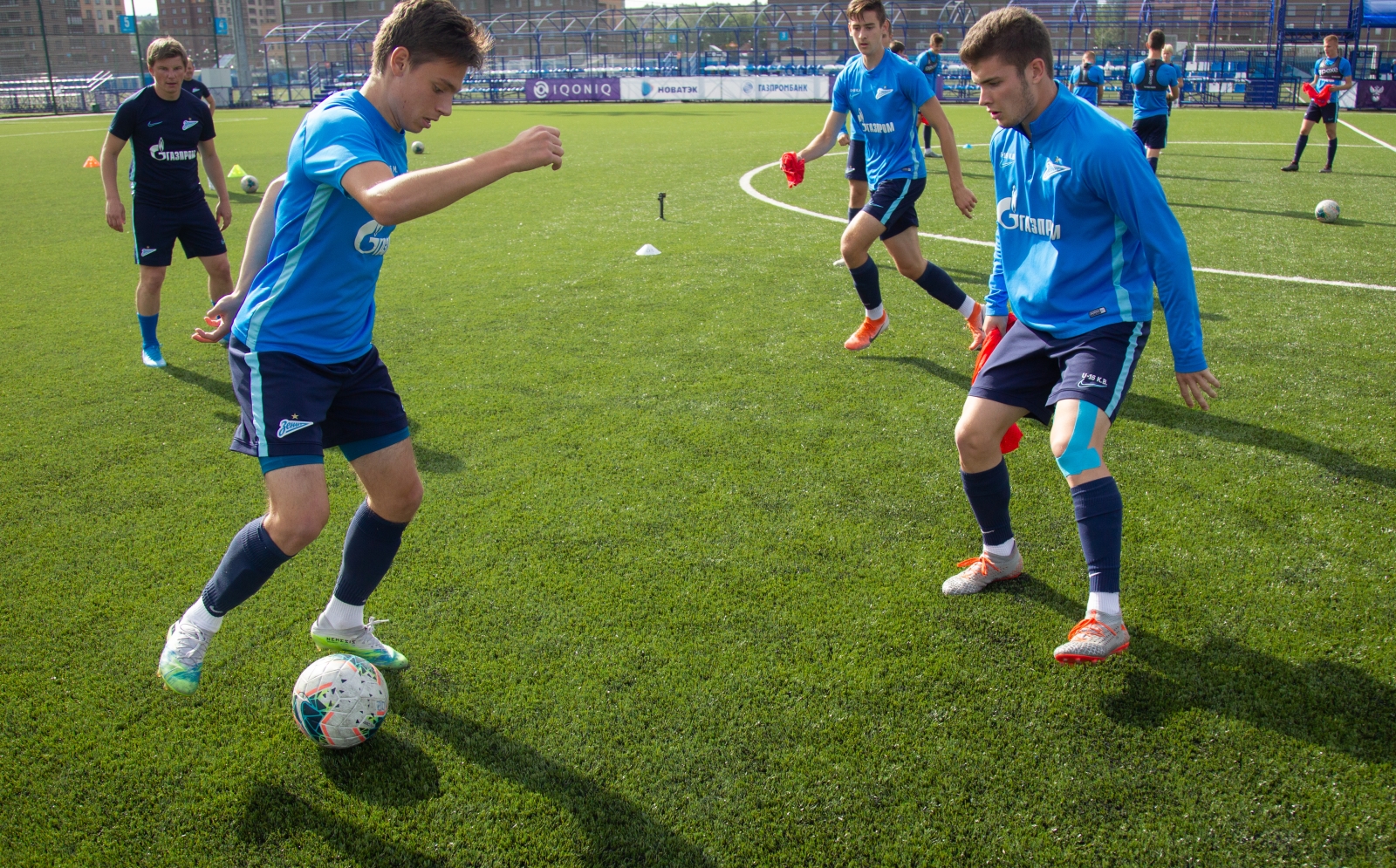 Андрей Аршавин принял участие в тренировке команды «Газпром»-Академии U-17