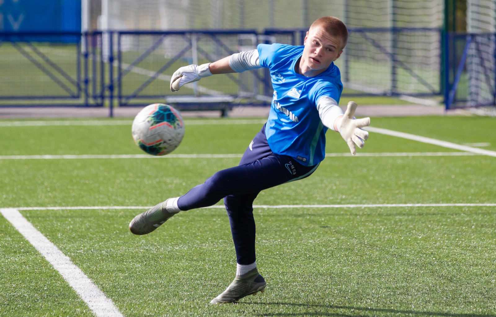 Андрей Аршавин принял участие в тренировке команды «Газпром»-Академии U-17