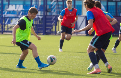 Андрей Аршавин принял участие в тренировке команды «Газпром»-Академии U-17