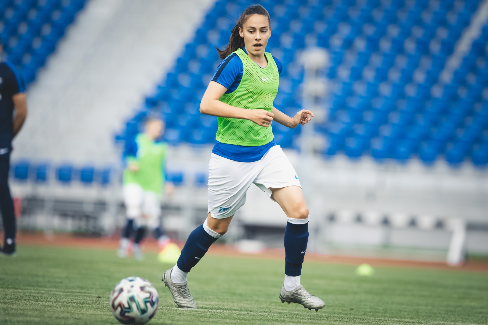 Тренировка женской команды в Красноярске