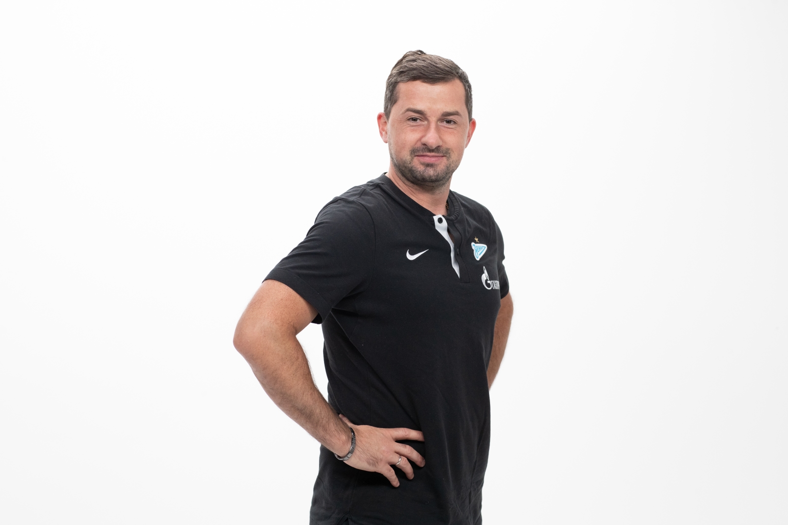 Фотосессия футболистов и тренеров основного состава ФК «Зенит» сезона 2020/21