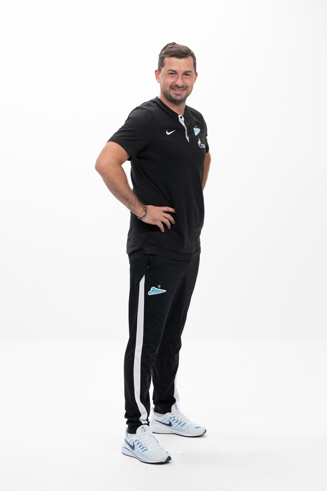 Фотосессия футболистов и тренеров основного состава ФК «Зенит» сезона 2020/21