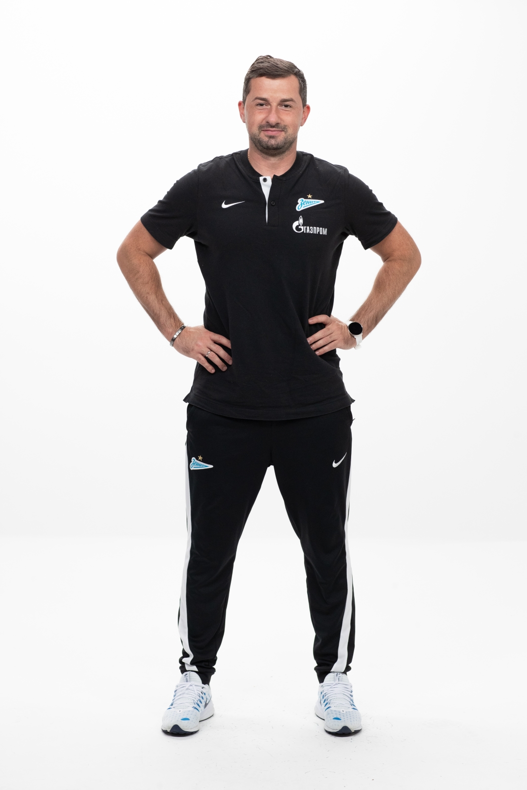 Фотосессия футболистов и тренеров основного состава ФК «Зенит» сезона 2020/21