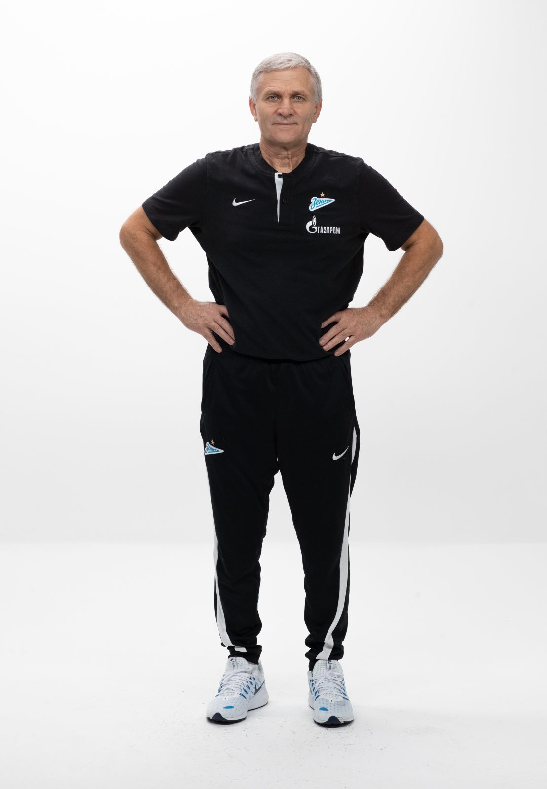 Фотосессия футболистов и тренеров основного состава ФК «Зенит» сезона 2020/21