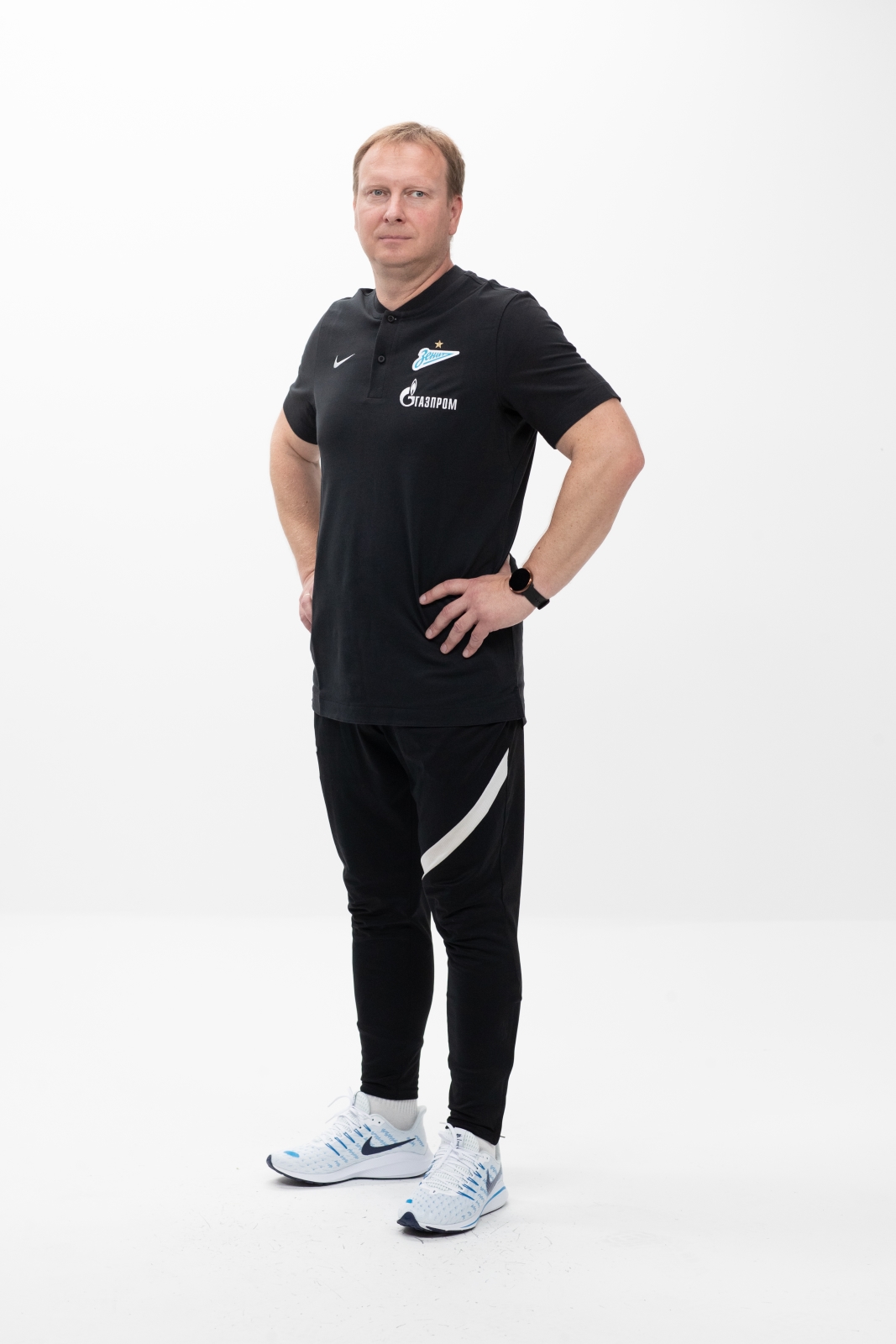 Фотосессия футболистов и тренеров основного состава ФК «Зенит» сезона 2020/21