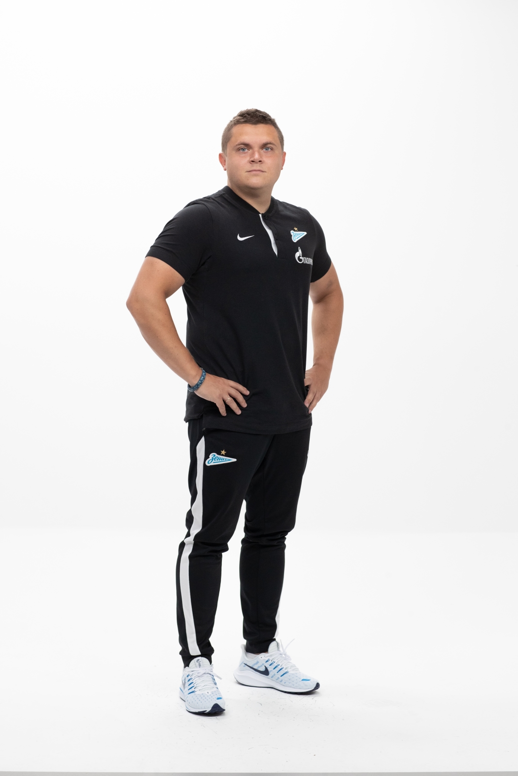 Фотосессия футболистов и тренеров основного состава ФК «Зенит» сезона 2020/21