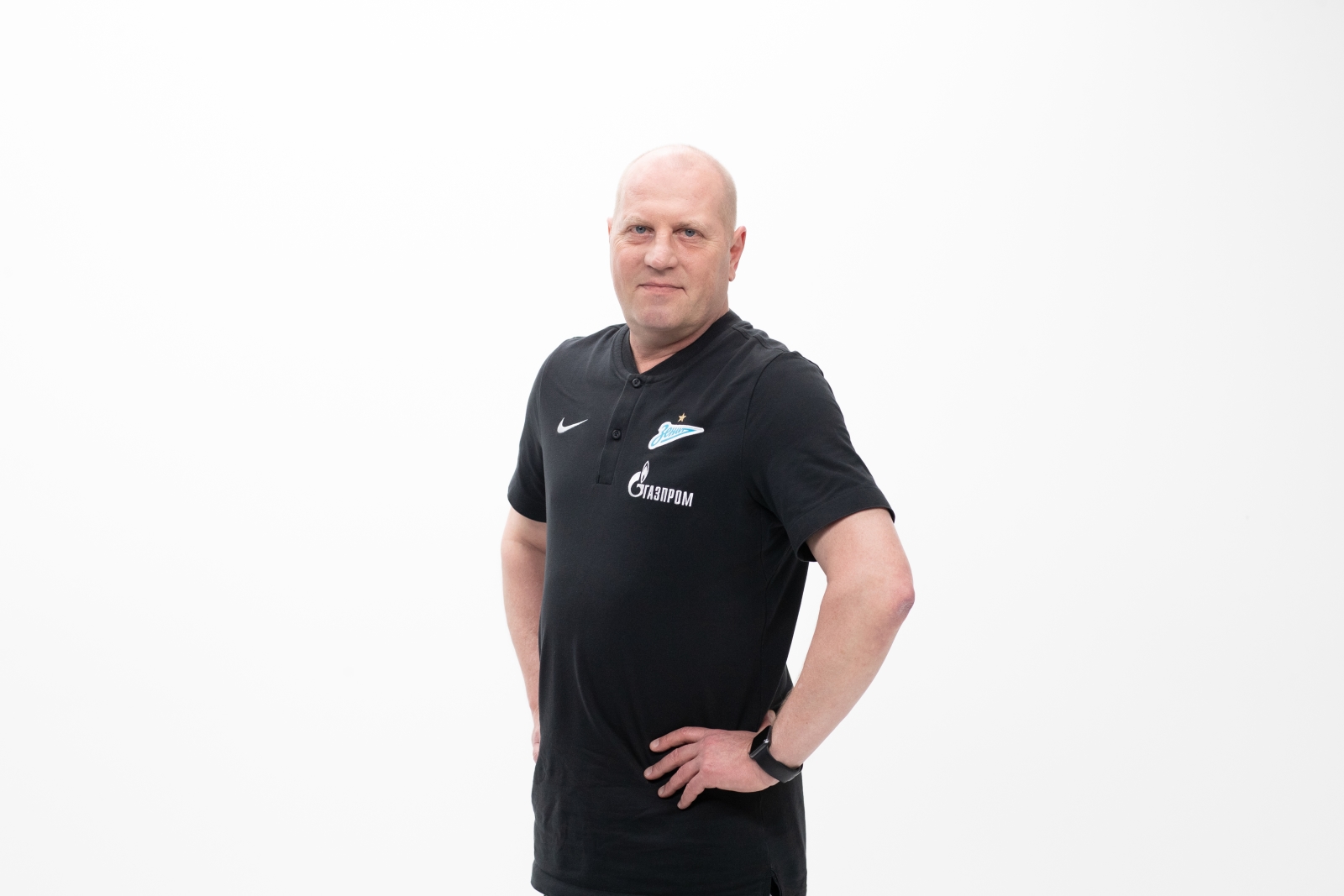 Фотосессия футболистов и тренеров основного состава ФК «Зенит» сезона 2020/21