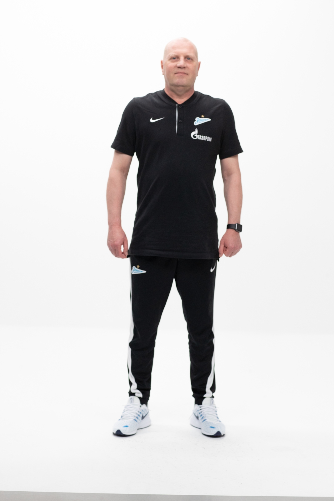 Фотосессия футболистов и тренеров основного состава ФК «Зенит» сезона 2020/21