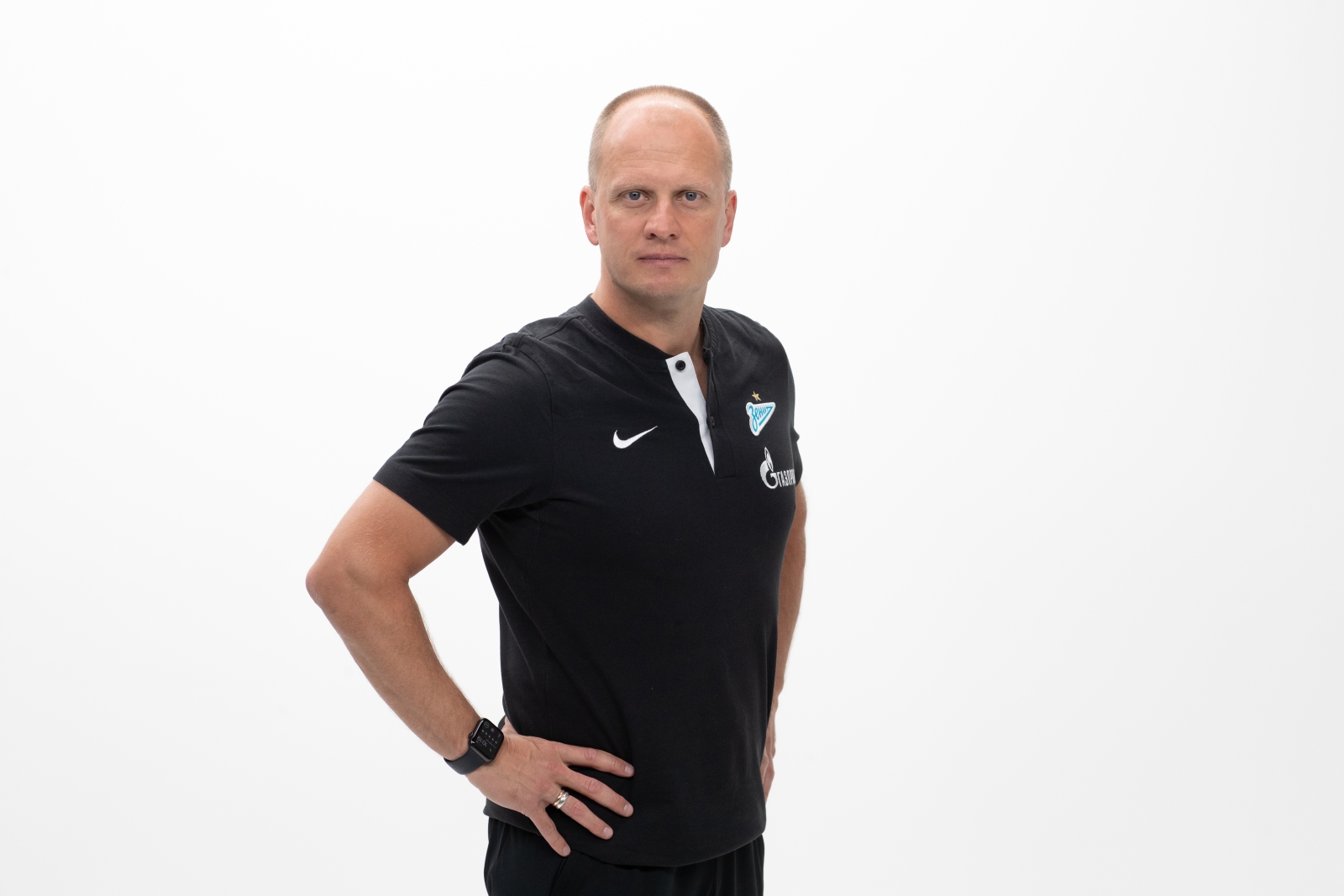 Фотосессия футболистов и тренеров основного состава ФК «Зенит» сезона 2020/21