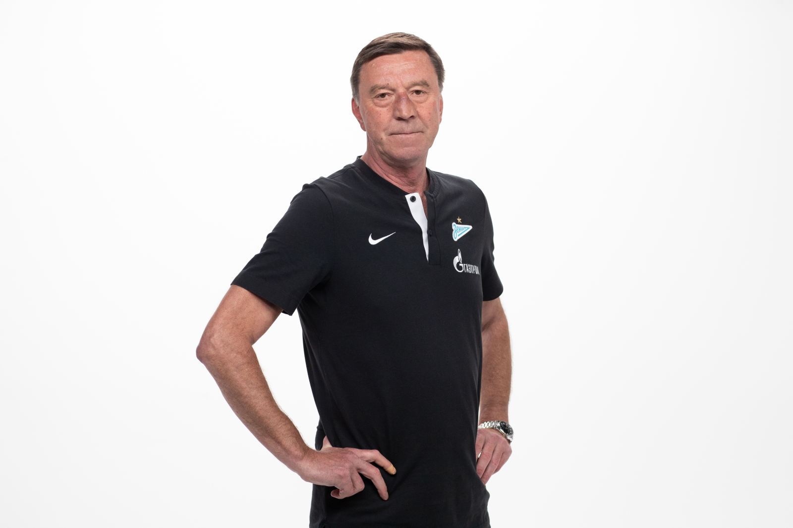 Фотосессия футболистов и тренеров основного состава ФК «Зенит» сезона 2020/21