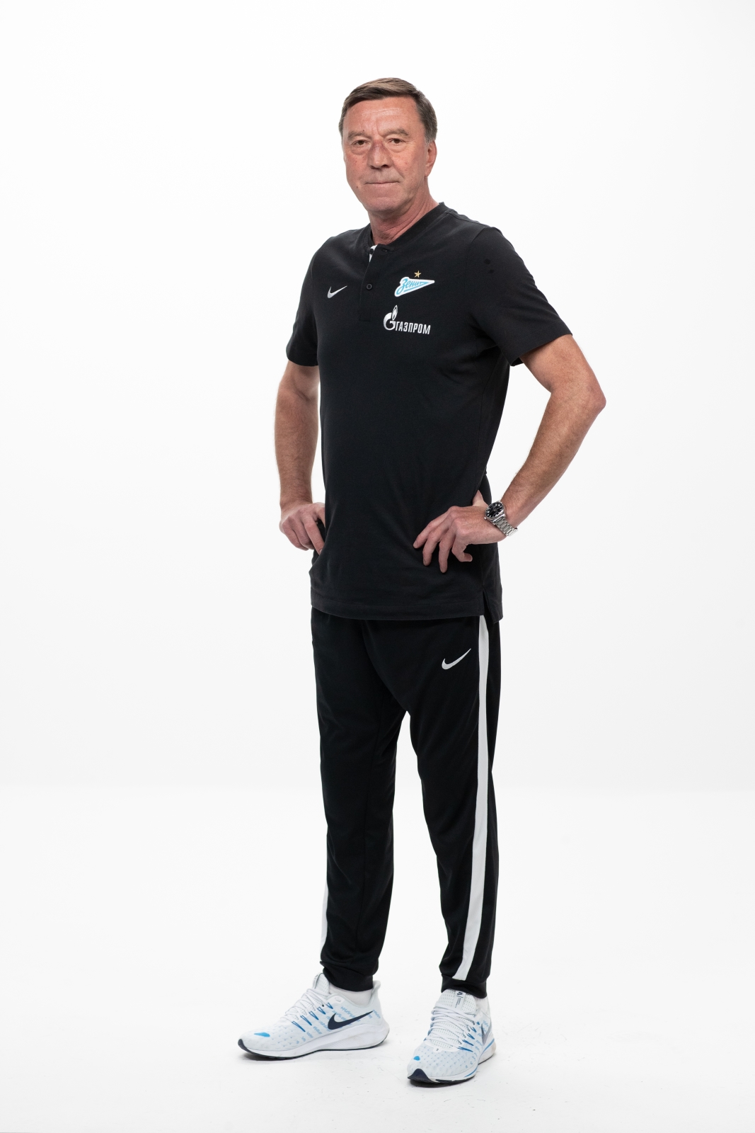 Фотосессия футболистов и тренеров основного состава ФК «Зенит» сезона 2020/21