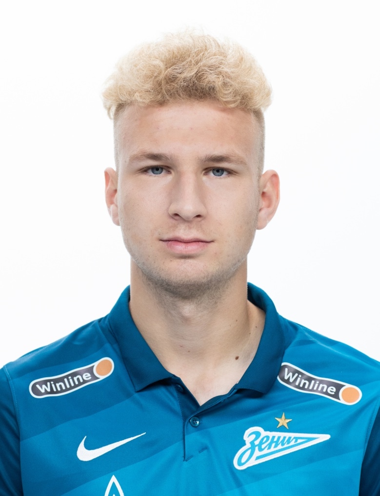 Фотосессия футболистов и тренеров основного состава ФК «Зенит» сезона 2020/21