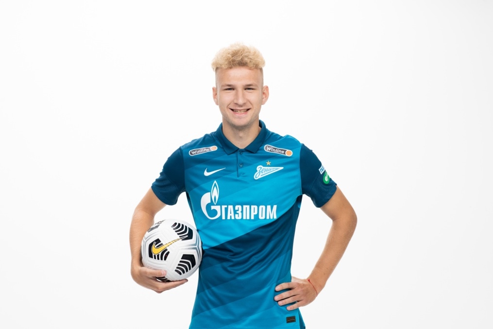 Фотосессия футболистов и тренеров основного состава ФК «Зенит» сезона 2020/21