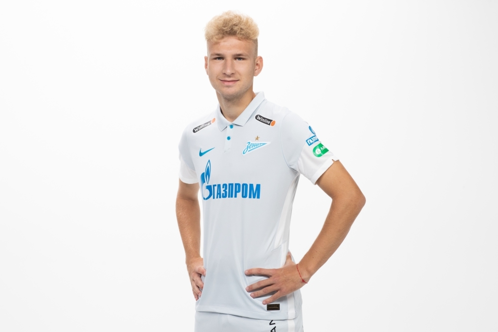 Фотосессия футболистов и тренеров основного состава ФК «Зенит» сезона 2020/21